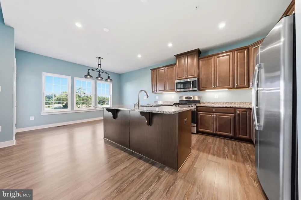 18323 PETWORTH CIRCLE Hagerstown, MD 21740