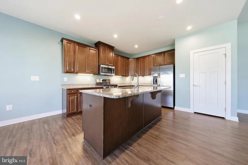 18323 PETWORTH CIRCLE Hagerstown, MD 21740
