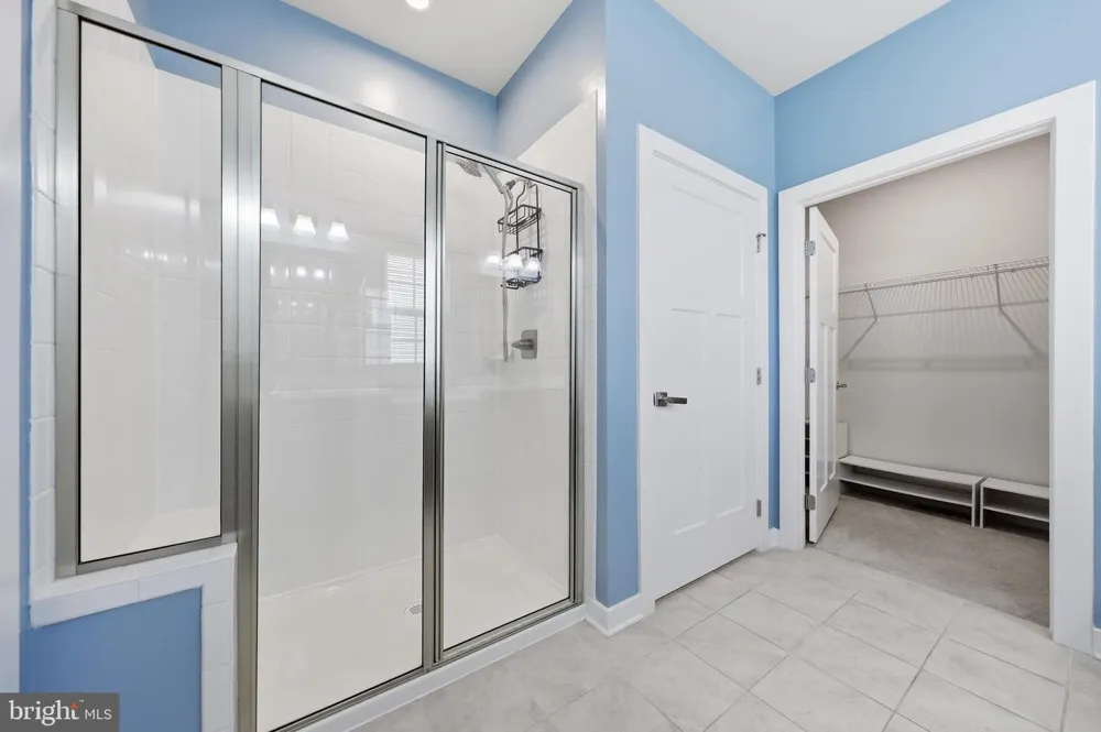 18323 PETWORTH CIRCLE Hagerstown, MD 21740