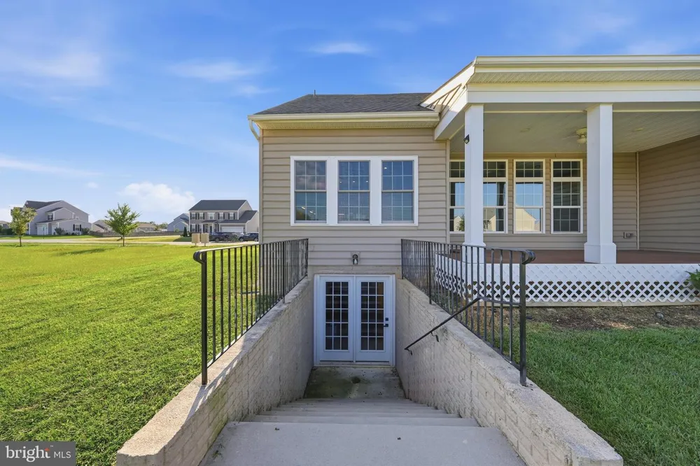 18323 PETWORTH CIRCLE Hagerstown, MD 21740
