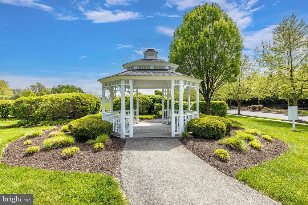 18323 PETWORTH CIRCLE Hagerstown, MD 21740