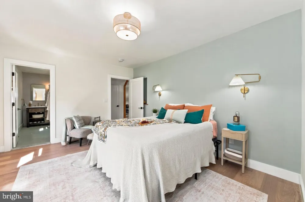 401 WOODLAND AVENUE Cherry Hill, NJ 08002