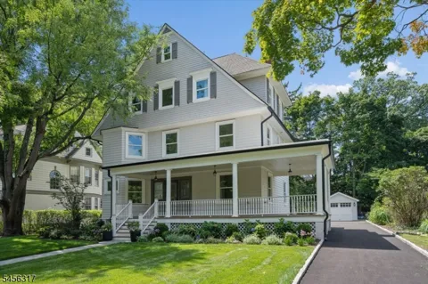 26 Appleton Pl