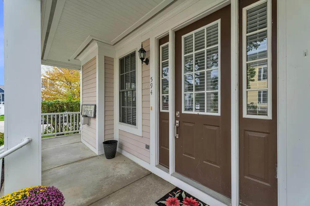 594 Constitution Street Canton, MI 48188