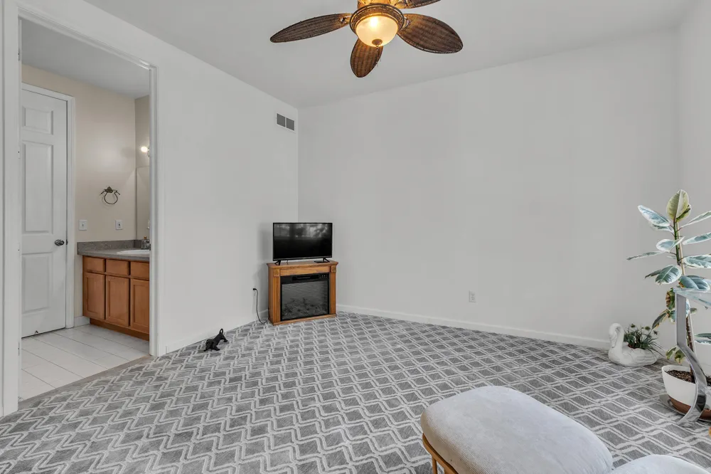 594 Constitution Street Canton, MI 48188