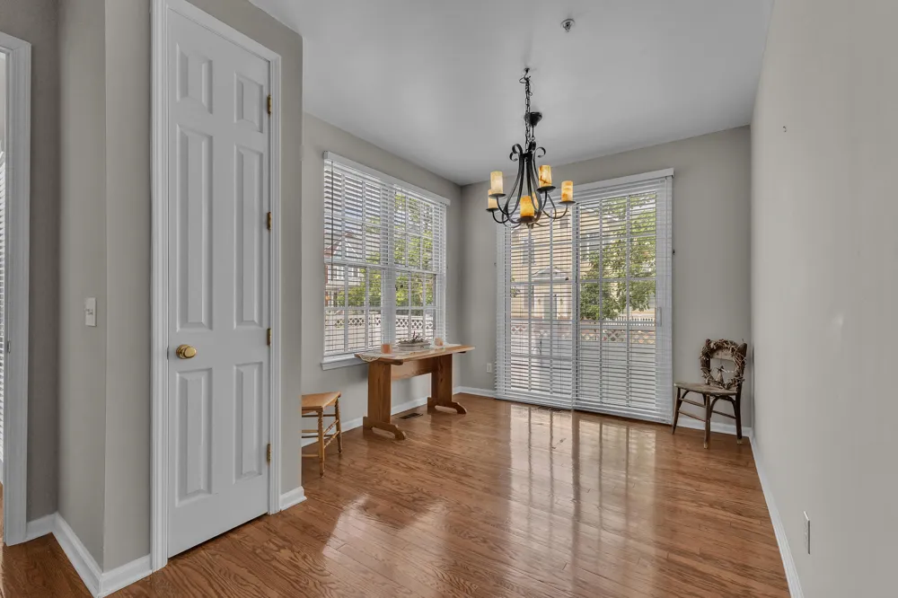 594 Constitution Street Canton, MI 48188