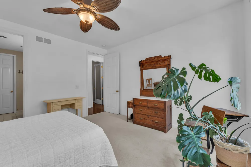 594 Constitution Street Canton, MI 48188