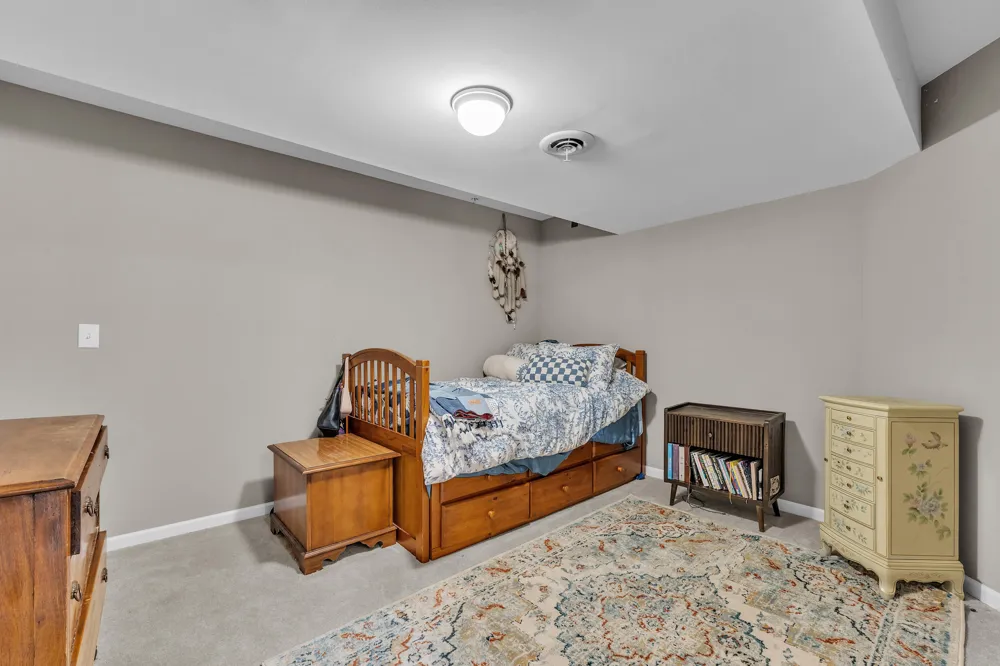 594 Constitution Street Canton, MI 48188