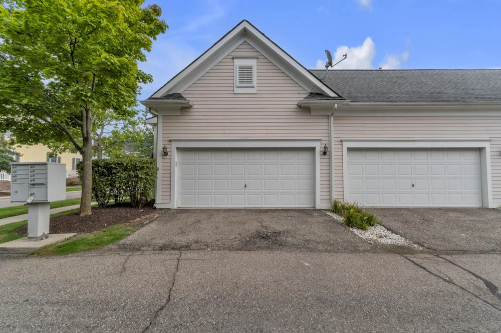 594 Constitution Street Canton, MI 48188