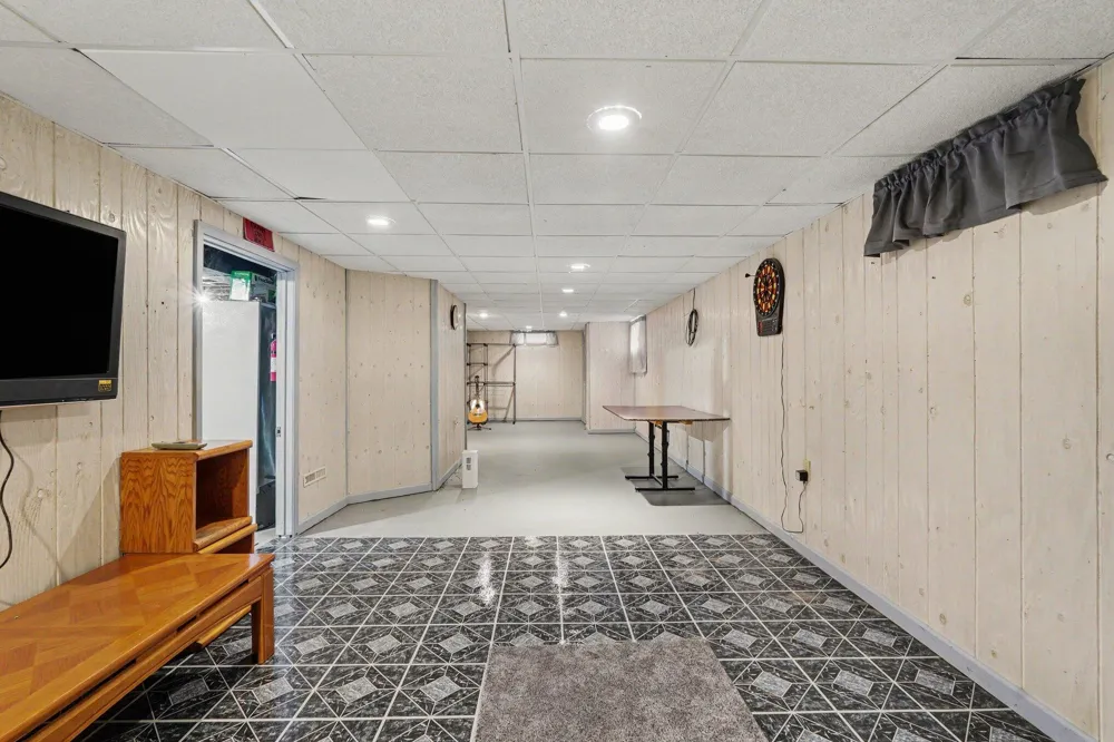 927 Lincoln Street Grand Rapids, MI 49534