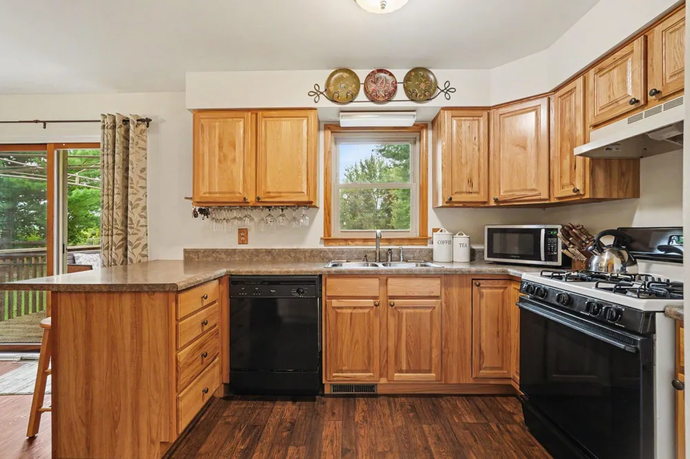 927 Lincoln Street Grand Rapids, MI 49534