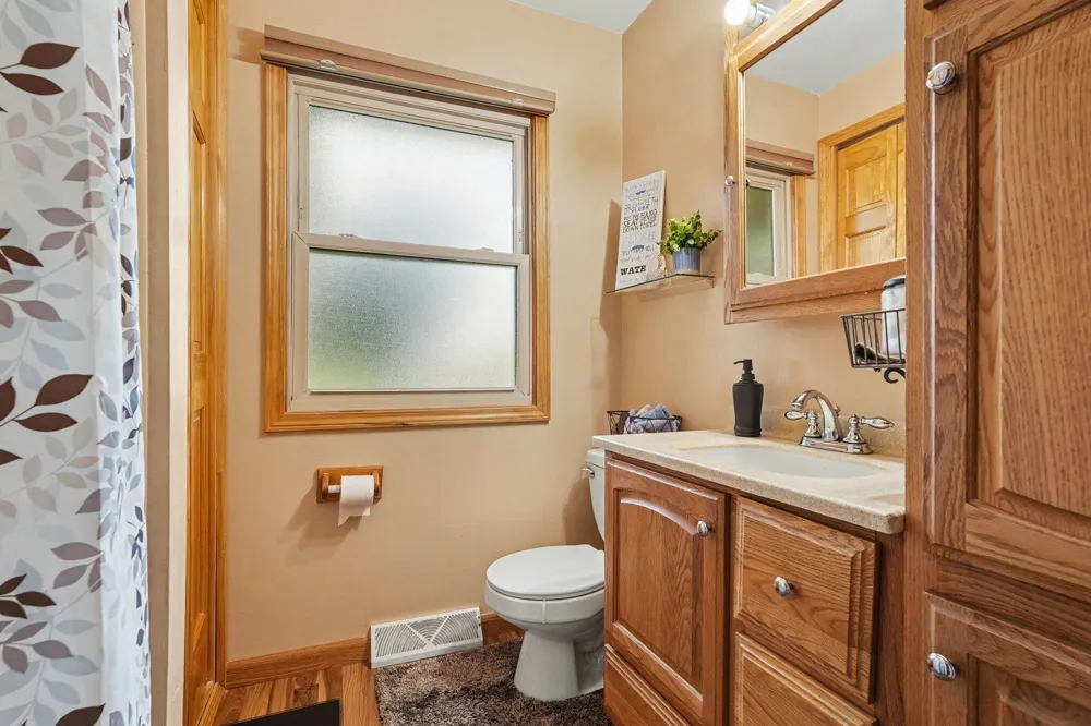 927 Lincoln Street Grand Rapids, MI 49534