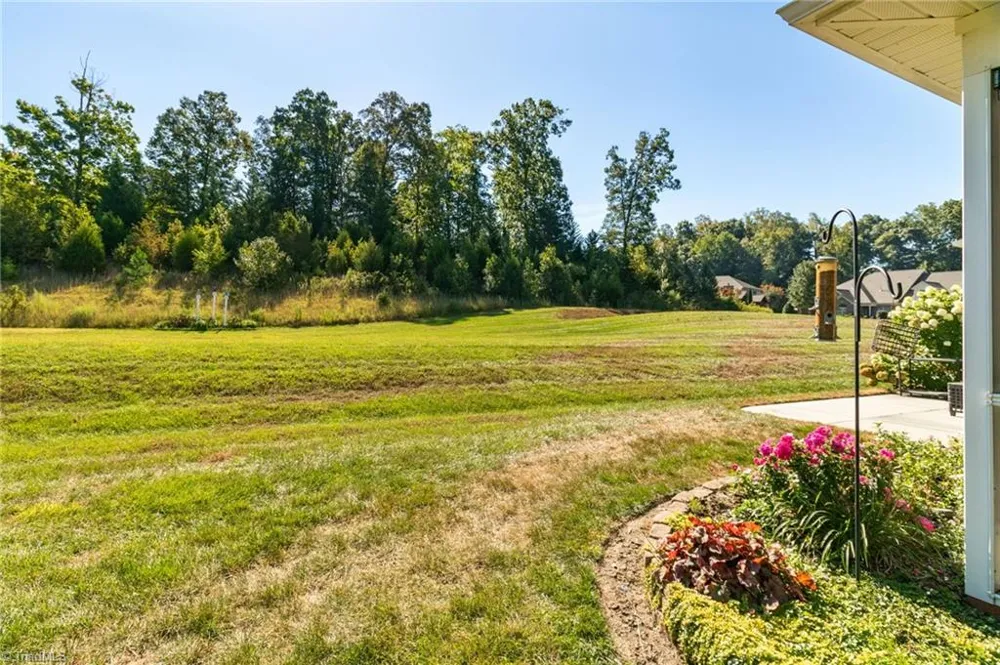 1755 Angus Ridge Drive Kernersville, NC 27284