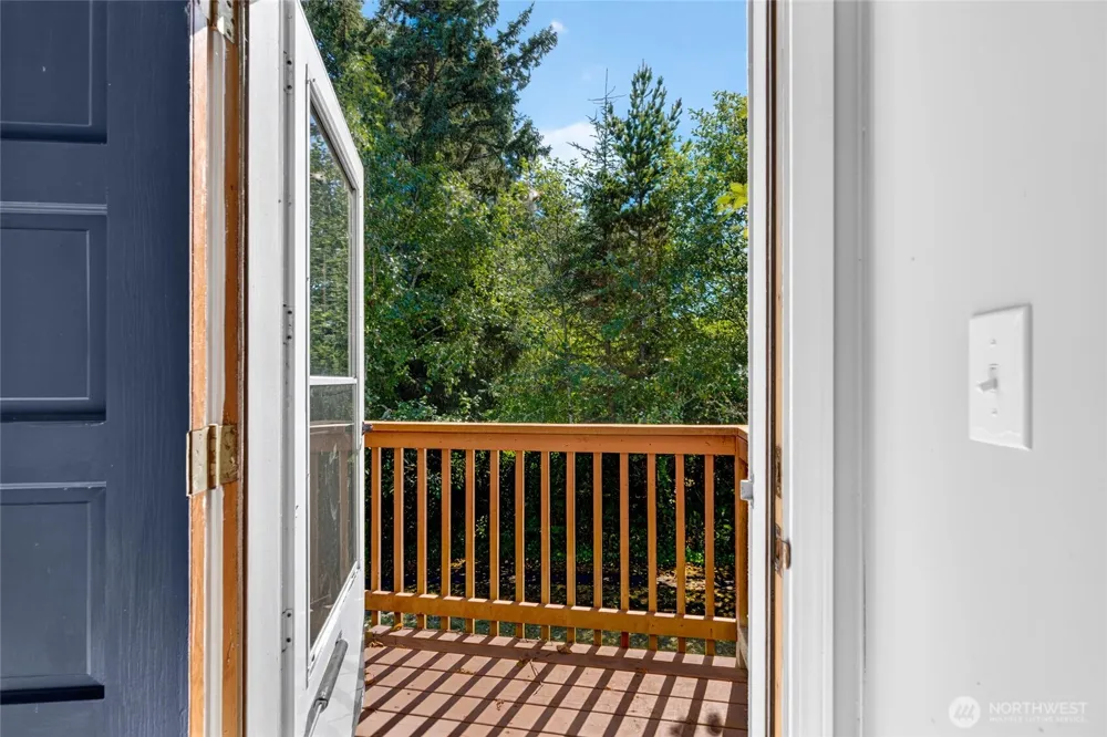 1208 228th Lane Ocean Park, WA 98640