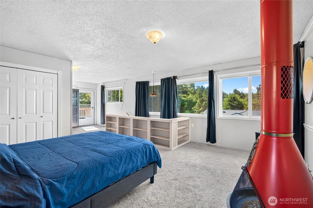 1208 228th Lane Ocean Park, WA 98640