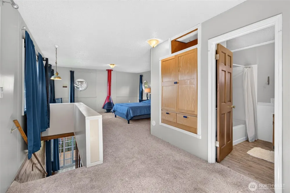 1208 228th Lane Ocean Park, WA 98640