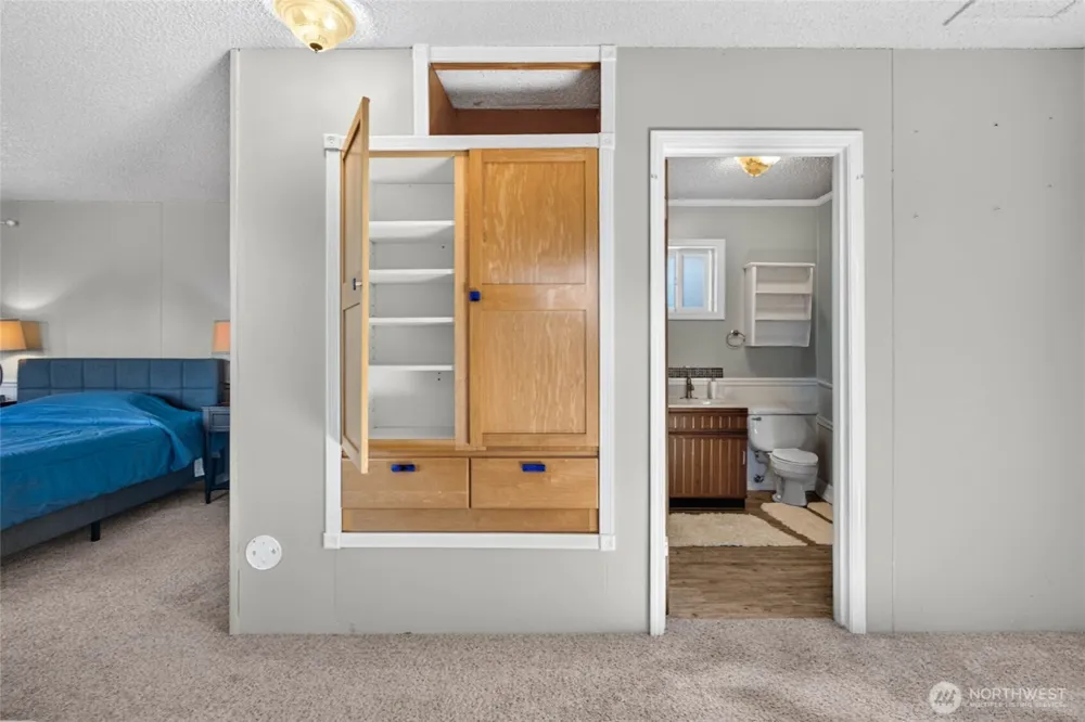 1208 228th Lane Ocean Park, WA 98640