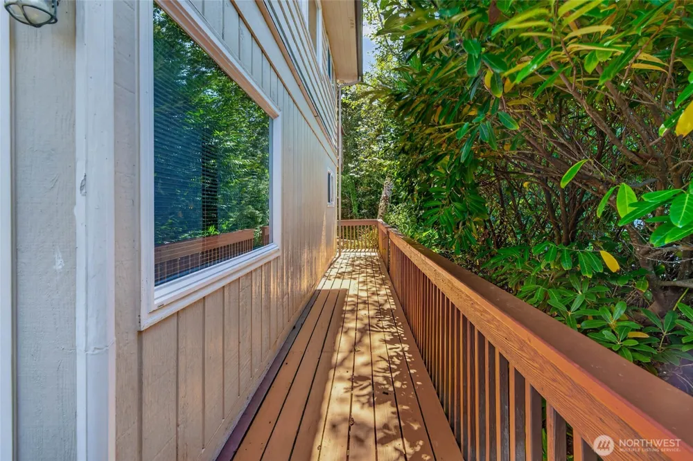 1208 228th Lane Ocean Park, WA 98640