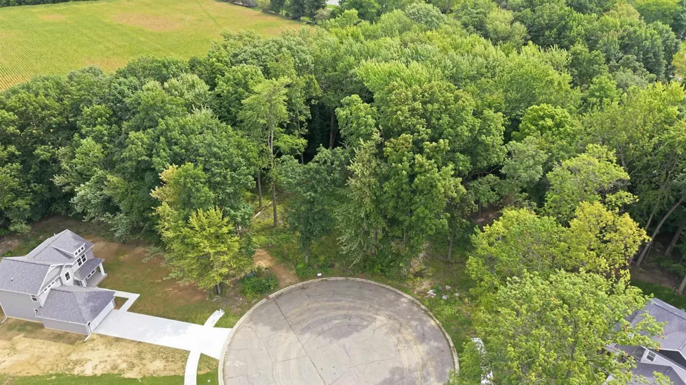 565 W Wildwood Drive Owosso Charter Township, MI 48867