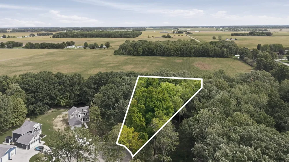 565 W Wildwood Drive Owosso Charter Township, MI 48867