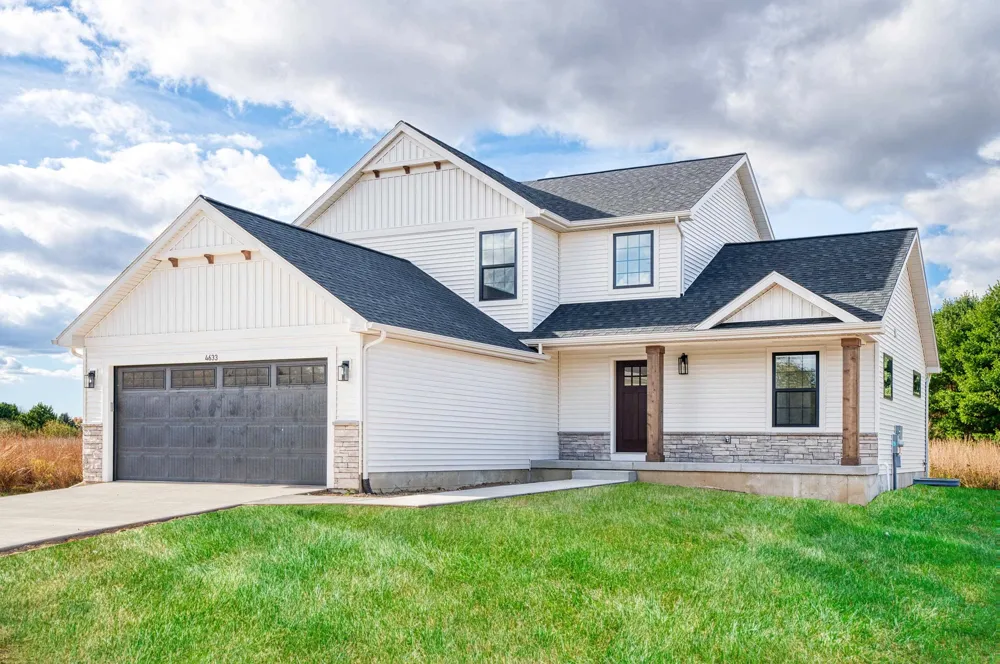 565 W Wildwood Drive Owosso Charter Township, MI 48867