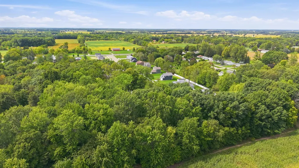 565 W Wildwood Drive Owosso Charter Township, MI 48867