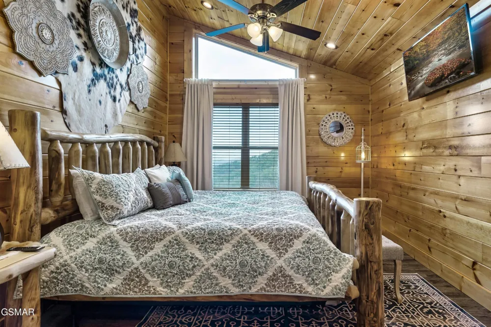 1246 Bird Nest Way Sevierville, TN 37862