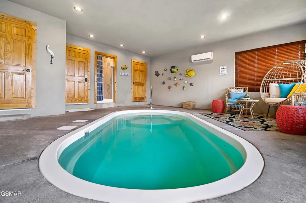 1246 Bird Nest Way Sevierville, TN 37862