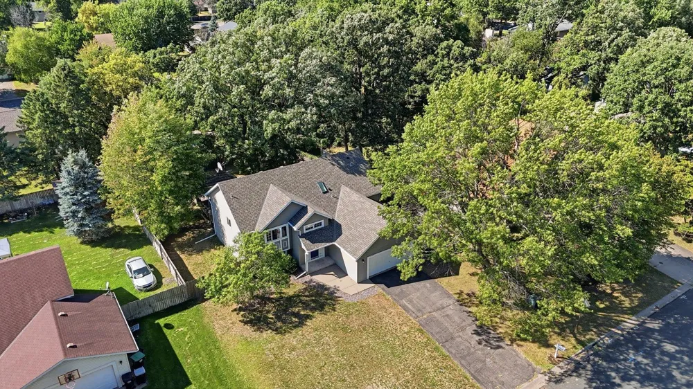 13334 Thrush Street NW Andover, MN 55304