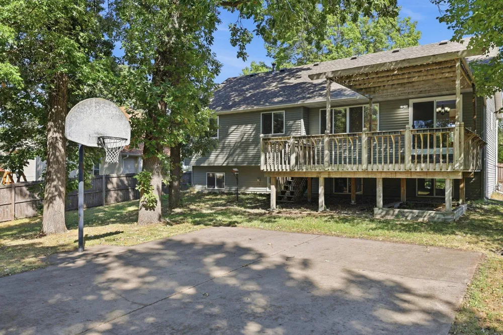 13334 Thrush Street NW Andover, MN 55304