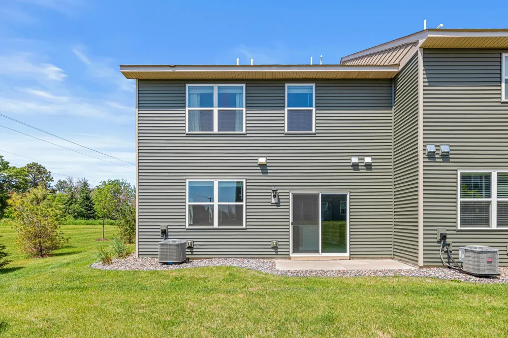 5092 Stable View Drive Woodbury, MN 55129