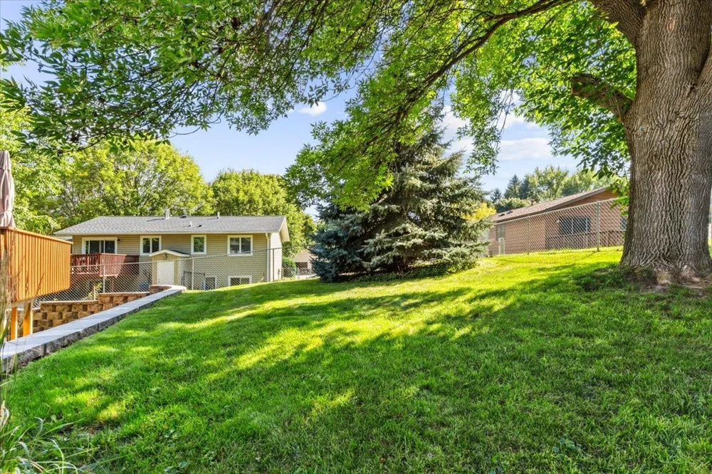 4204 1st Street NW Rochester, MN 55901
