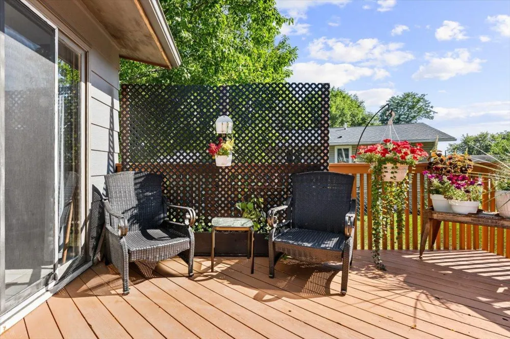 4204 1st Street NW Rochester, MN 55901