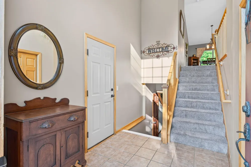 1233 Irvine Drive Hanover, MN 55341