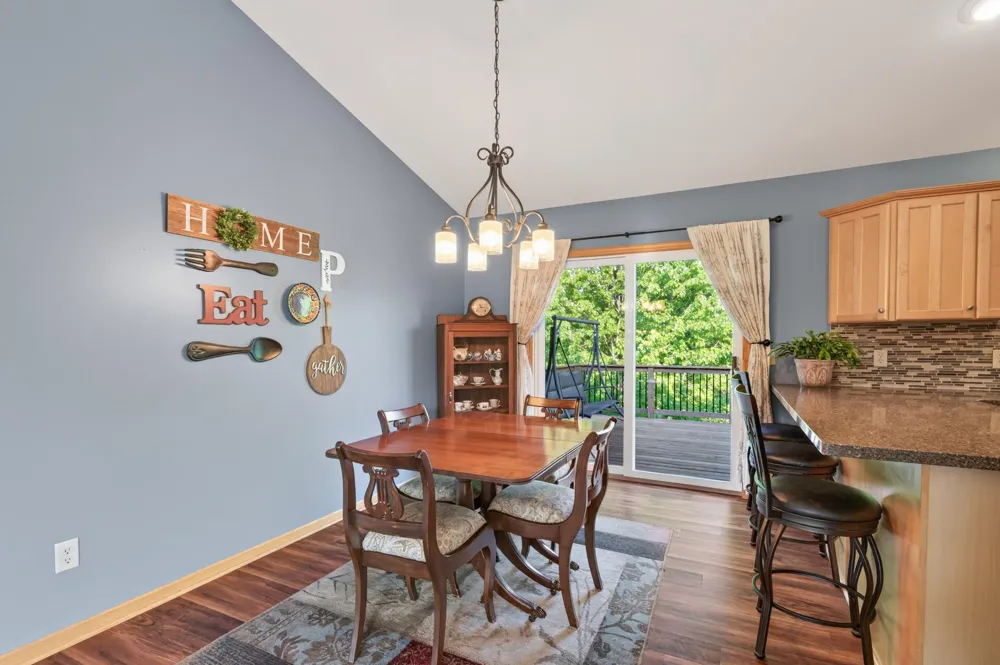 1233 Irvine Drive Hanover, MN 55341