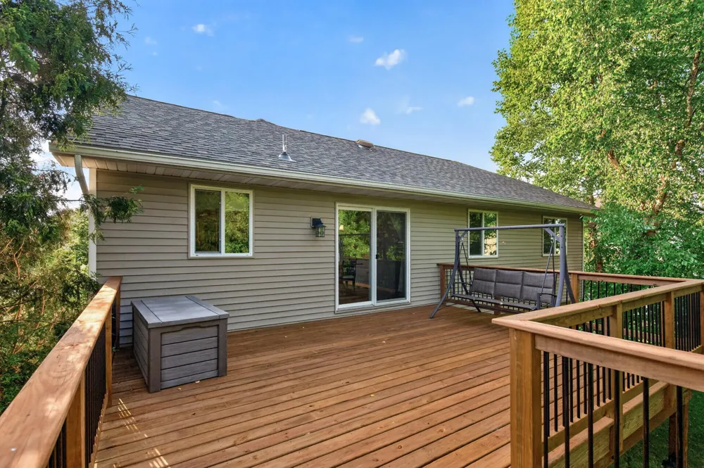1233 Irvine Drive Hanover, MN 55341