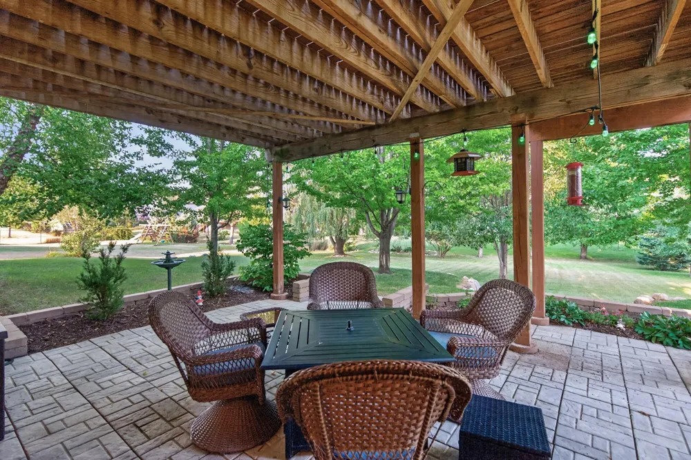1233 Irvine Drive Hanover, MN 55341