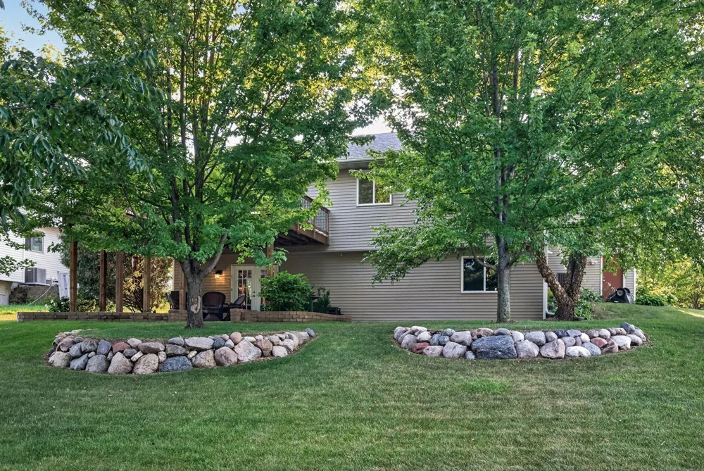 1233 Irvine Drive Hanover, MN 55341