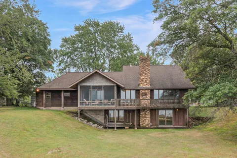 13567 Maplewood Drive