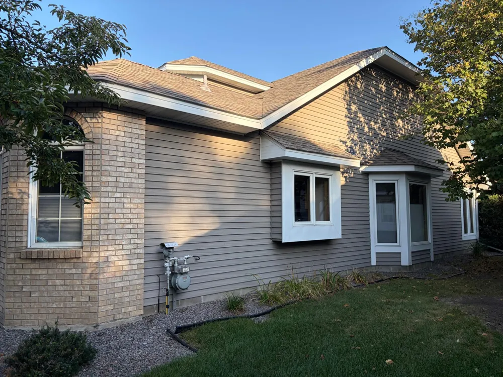 5611 Dunlap Avenue Shoreview, MN 55126