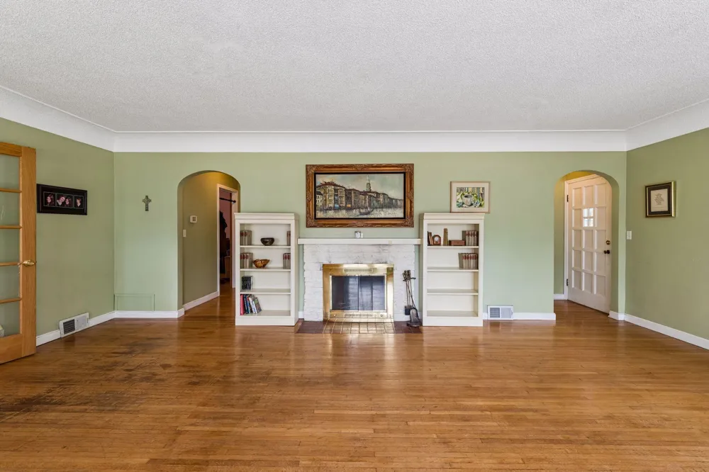 317 Franklin Avenue SW Watertown, MN 55388