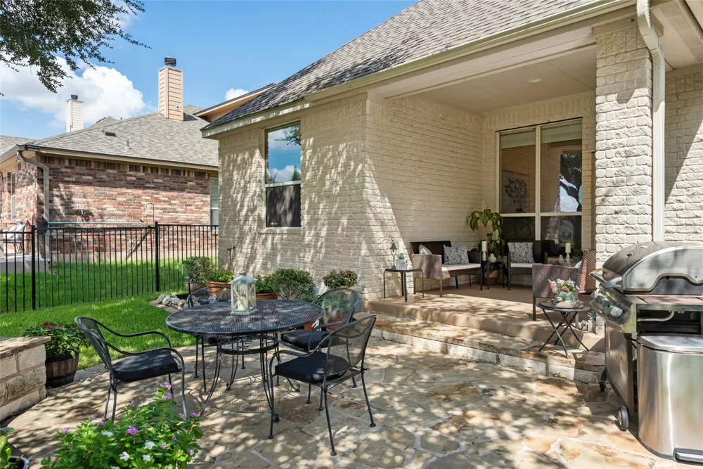 2004 Westvalley Place Round Rock, TX 78665