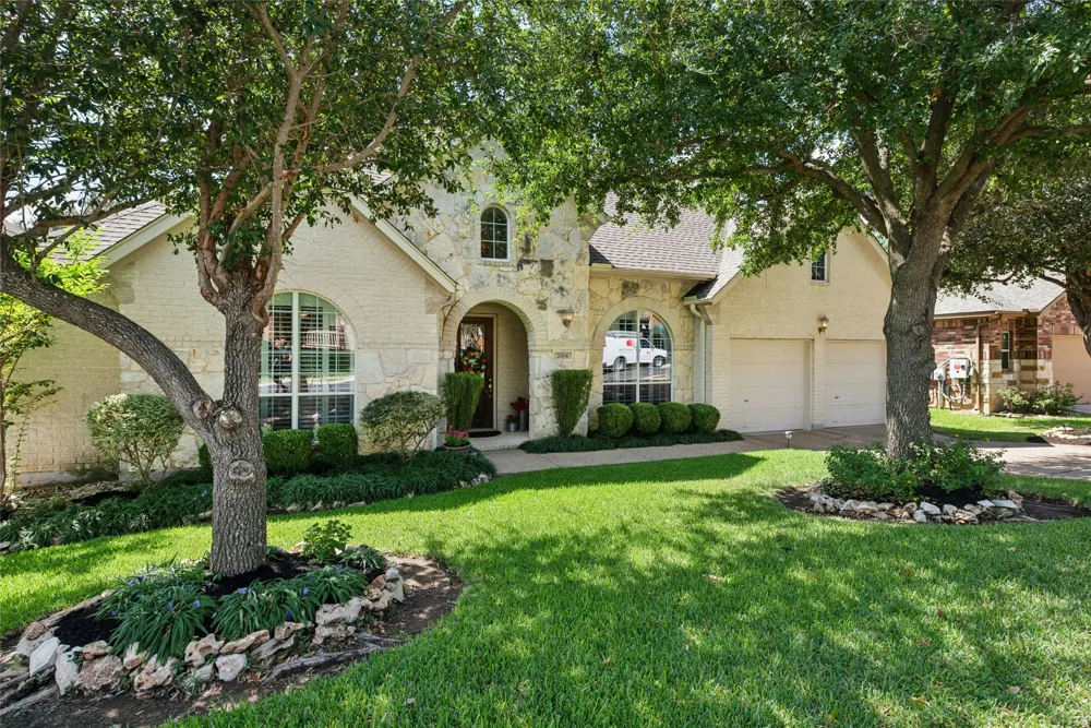 2004 Westvalley Place Round Rock, TX 78665