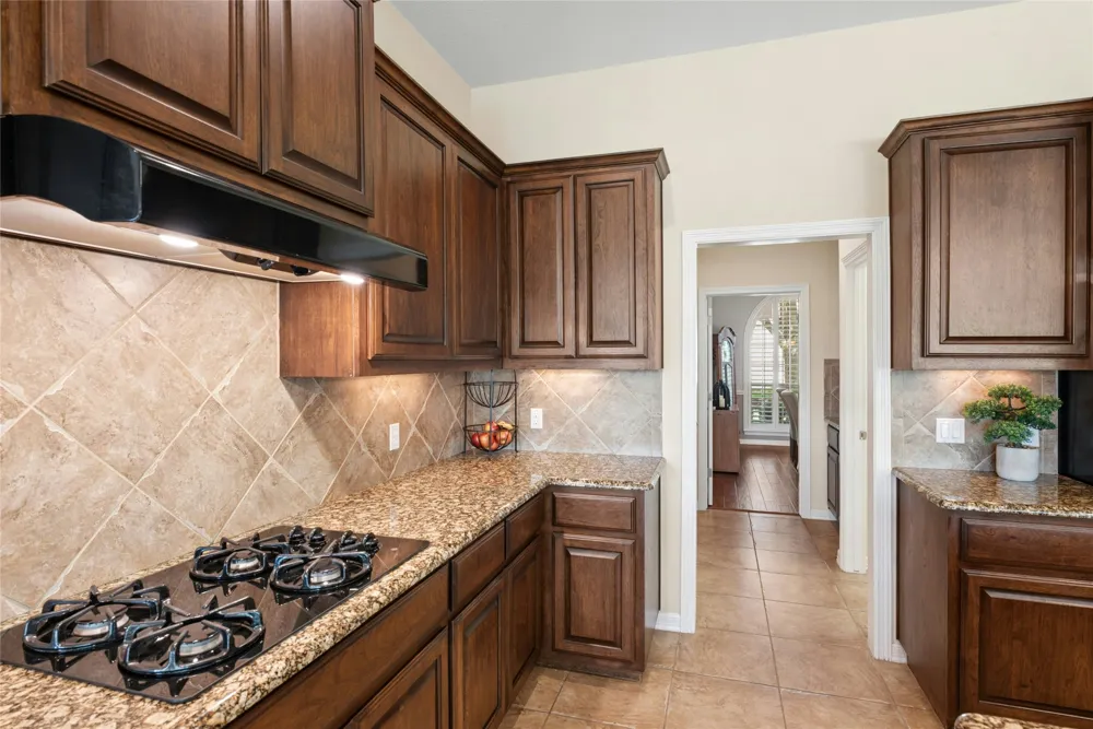2004 Westvalley Place Round Rock, TX 78665