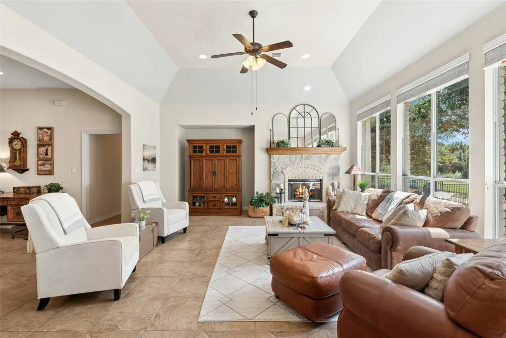 2004 Westvalley Place Round Rock, TX 78665