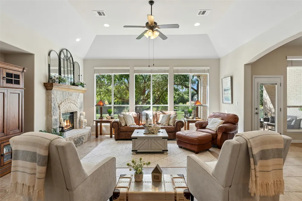 2004 Westvalley Place Round Rock, TX 78665