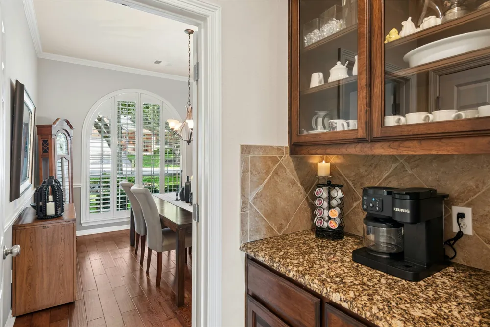 2004 Westvalley Place Round Rock, TX 78665