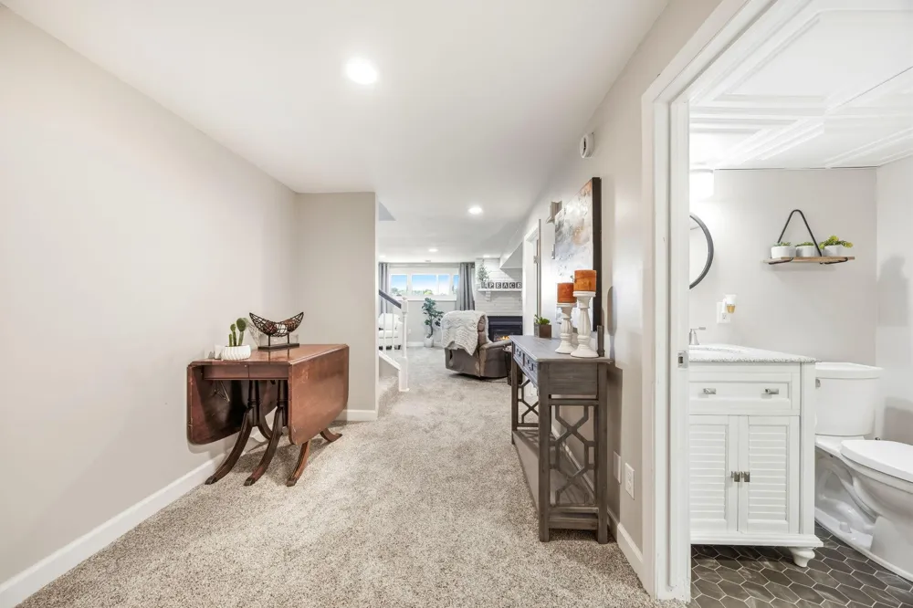346 School Road SW Hutchinson, MN 55350
