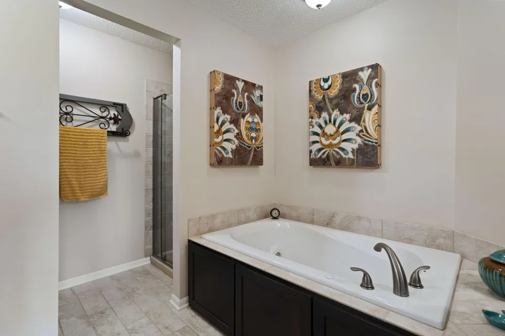 7874 Heinbuch Trail Woodbury, MN 55125
