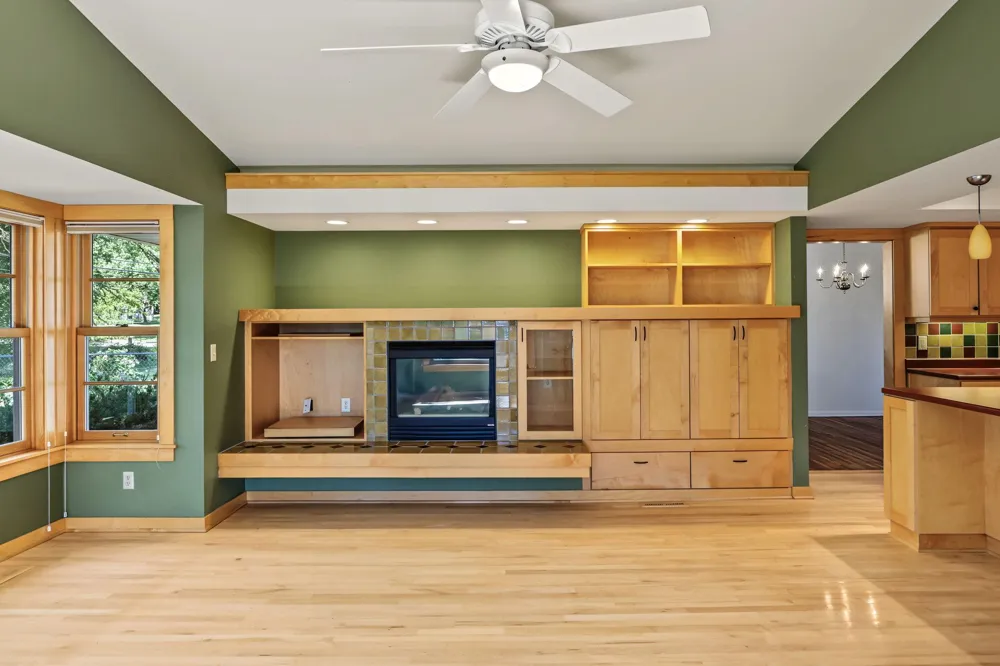 7220 W Shore Drive Edina, MN 55435